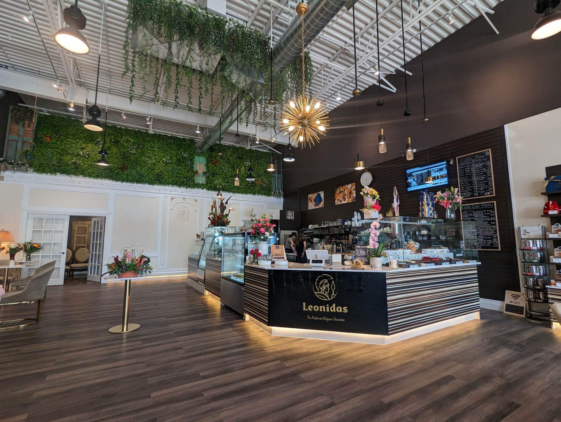 Leonidas Cafe luxury interior
